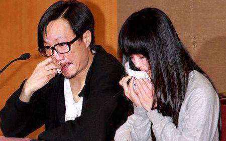 郑中基夫妻爆料视频,揭秘娱乐圈背后的真相  第1张